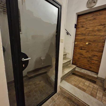 The Love Basement Apartment Rome Bagian luar foto