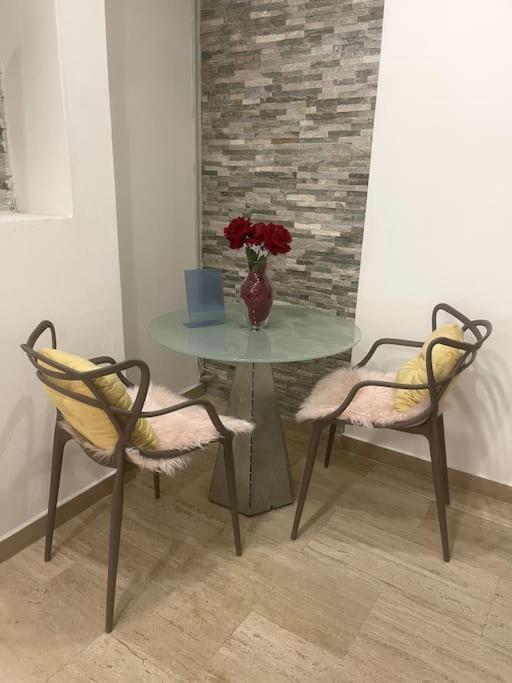 The Love Basement Apartment Rome Bagian luar foto