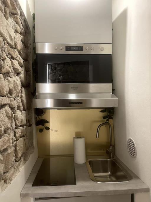 The Love Basement Apartment Rome Bagian luar foto
