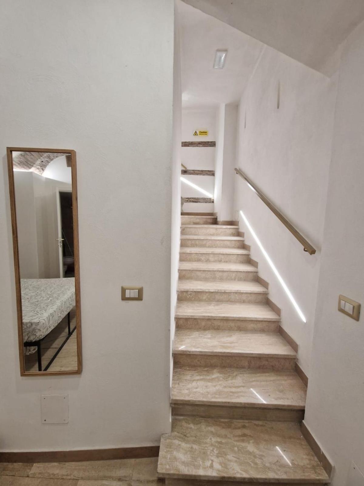 The Love Basement Apartment Rome Bagian luar foto
