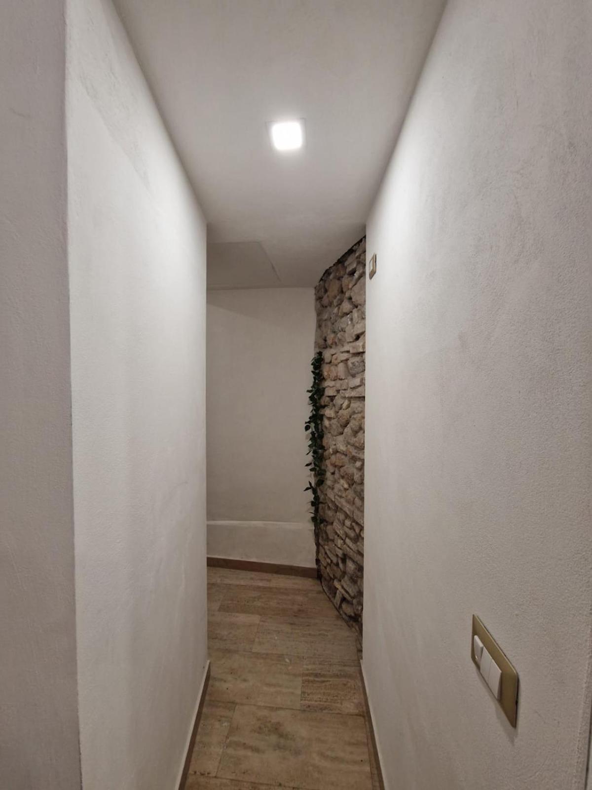The Love Basement Apartment Rome Bagian luar foto